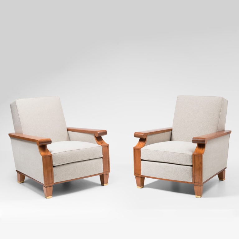 Jacques Adnet, Important et rare pair of armchairs for the Palais des Consuls in Rouen