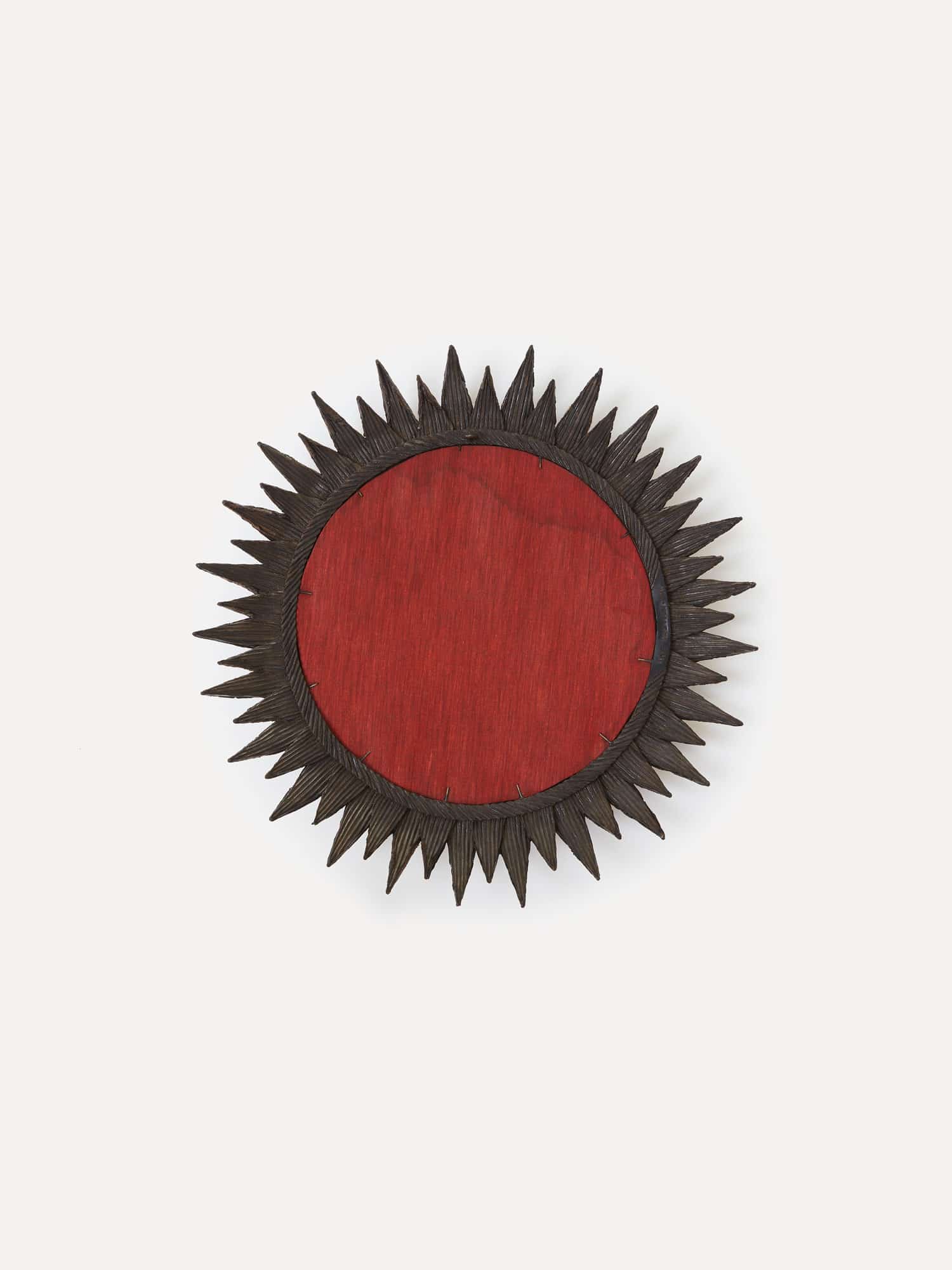 Line Vautrin, Miroir «Soleil à Pointes n°3» rouge, vue 01