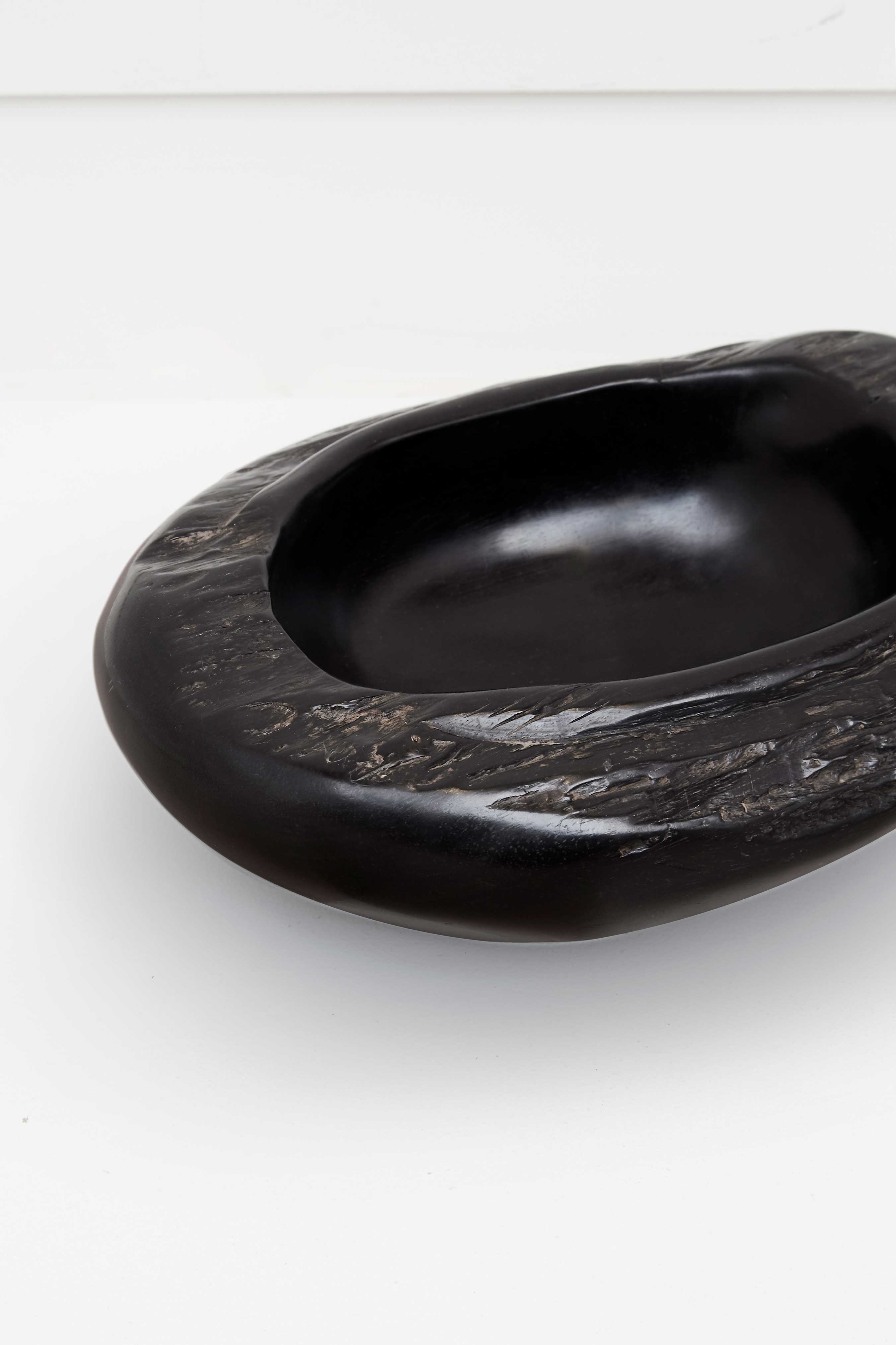Alexandre Noll, Large ebony bowl, vue 01