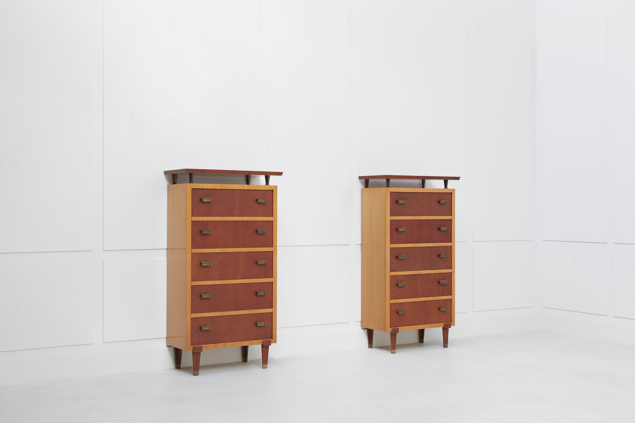 Jacques Quinet, Pair of chests, vue 01
