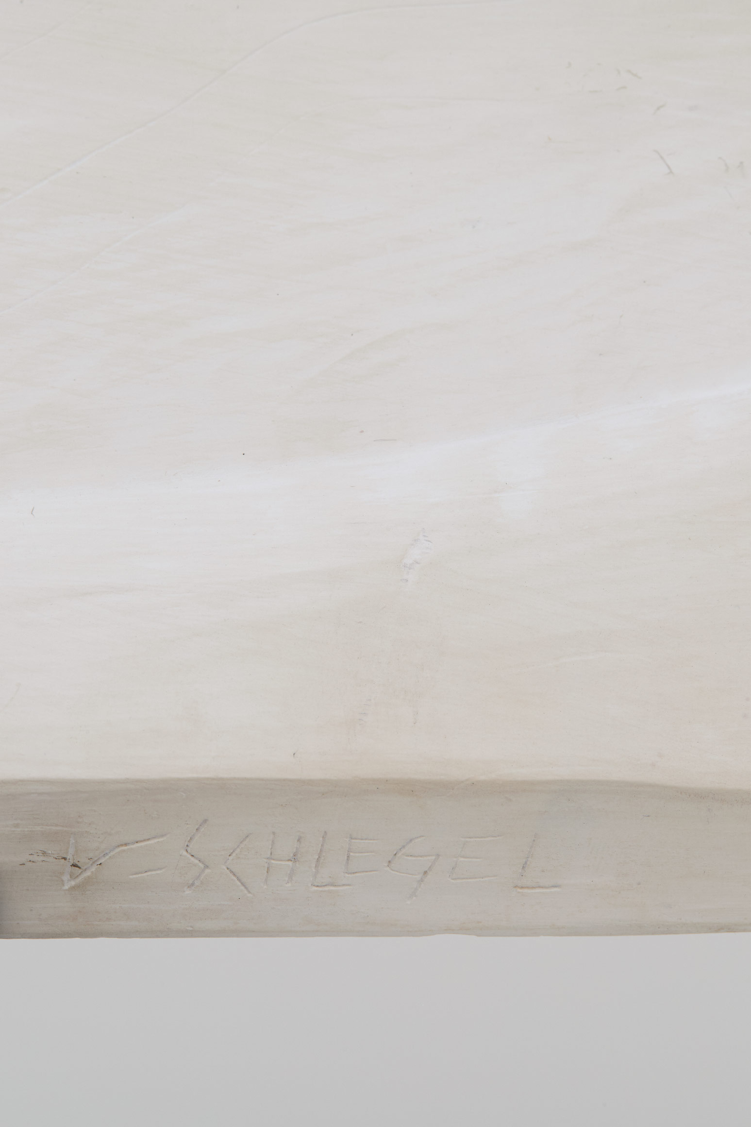 Valentine Schlegel, Bas-relief, vue 01