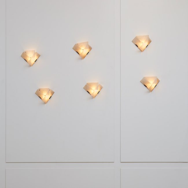 Pierre Chareau, Pair of LA548 wall lights called “Mouche“