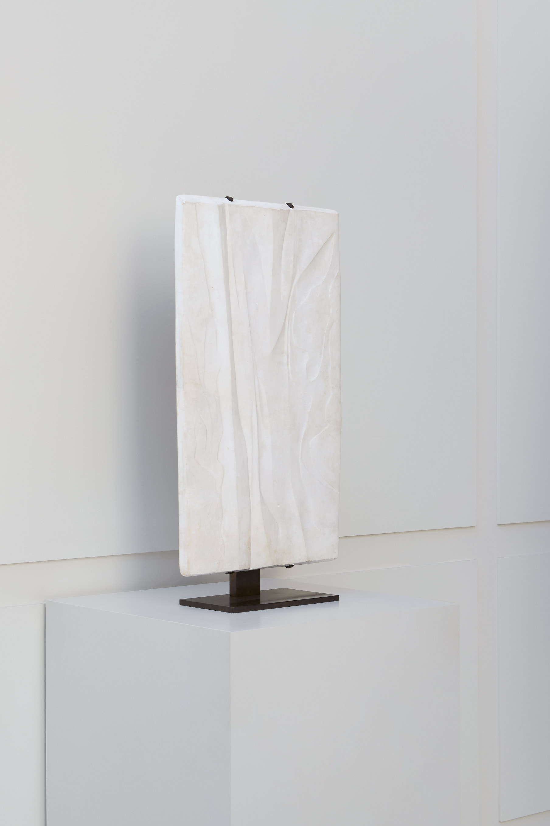 Valentine Schlegel, Low relief, vue 01