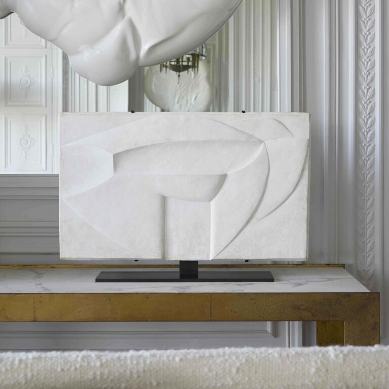 Valentine Schlegel, Low relief