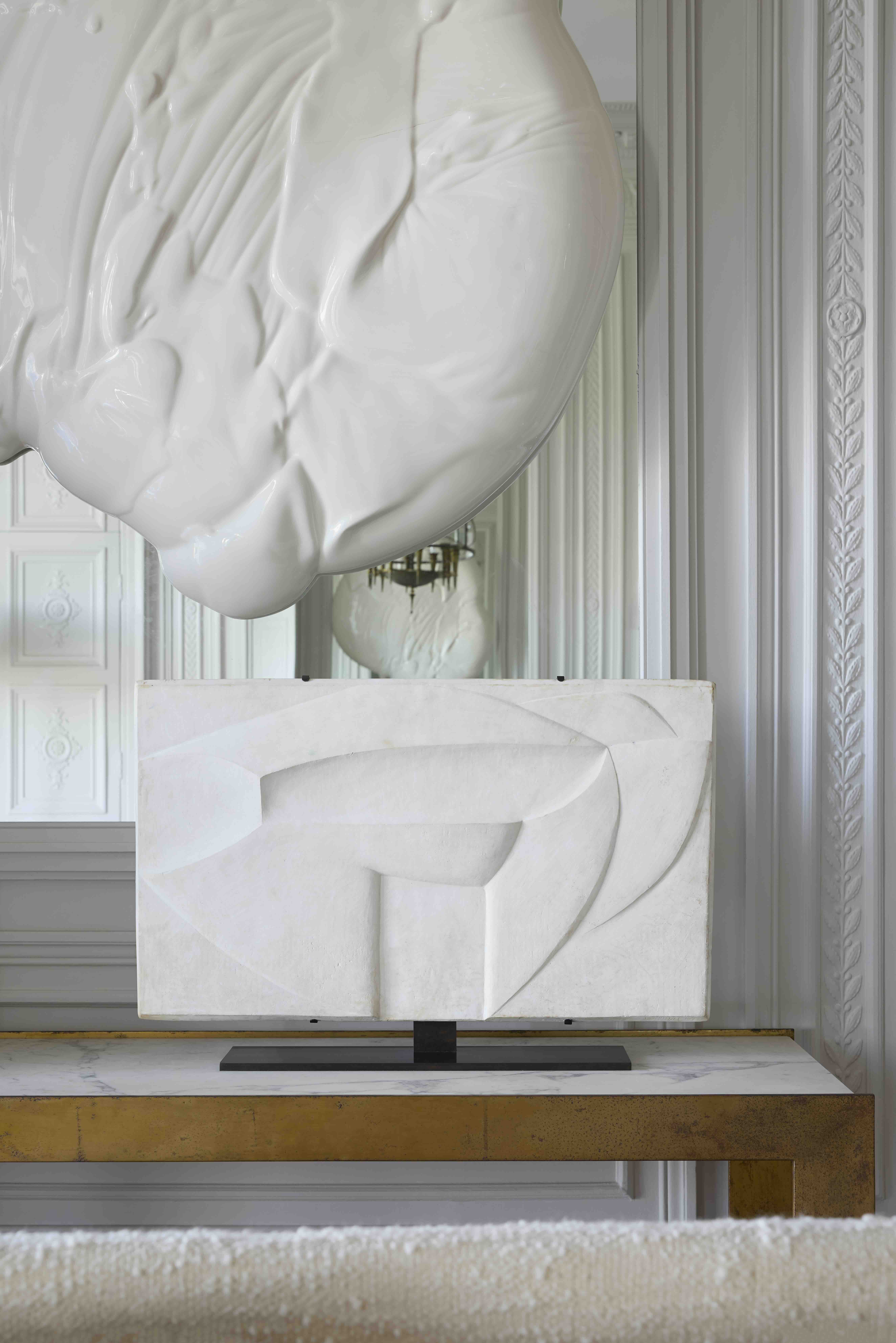 Valentine Schlegel, bas-relief, vue 01
