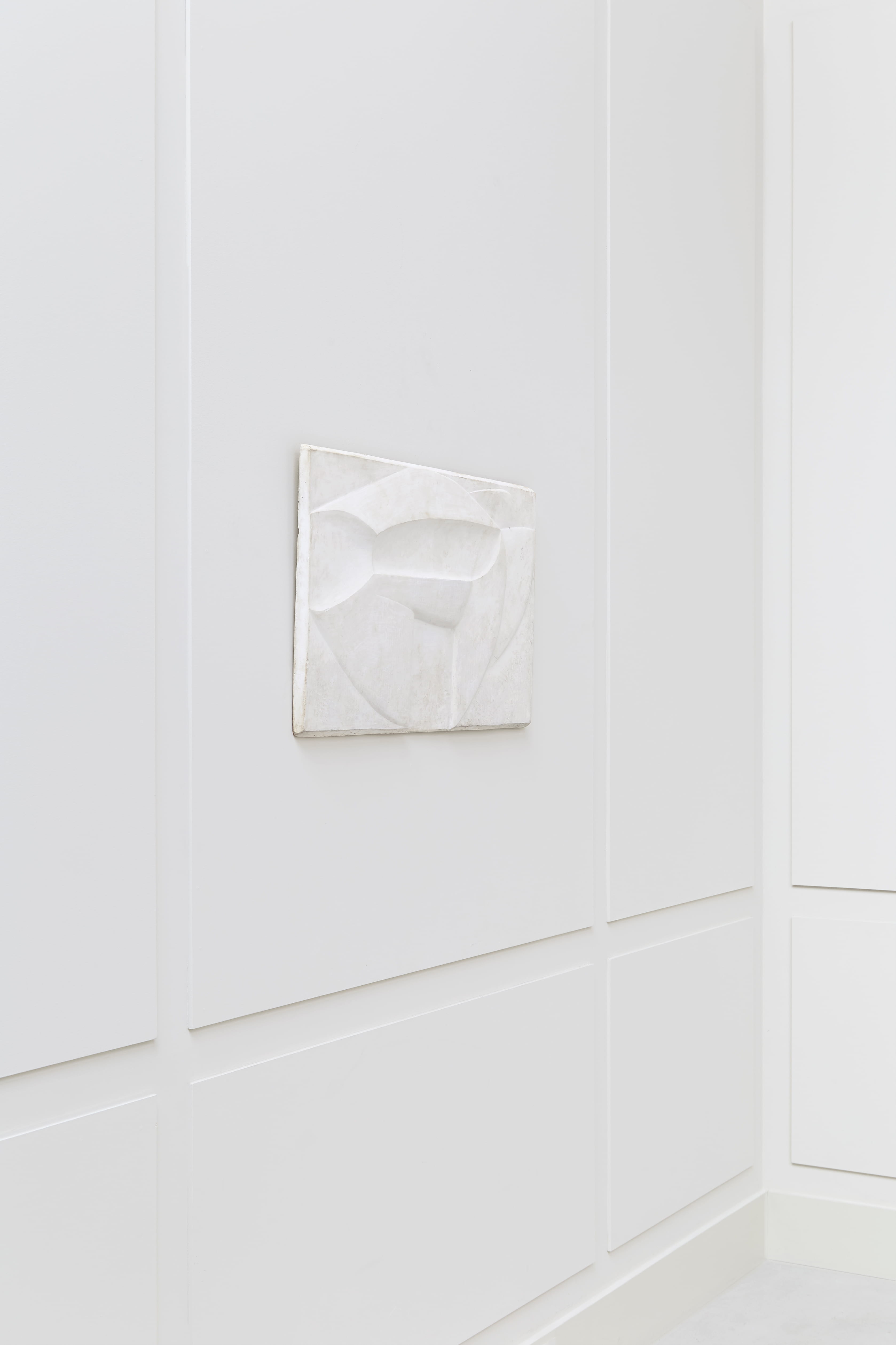 Valentine Schlegel, bas-relief, vue 01