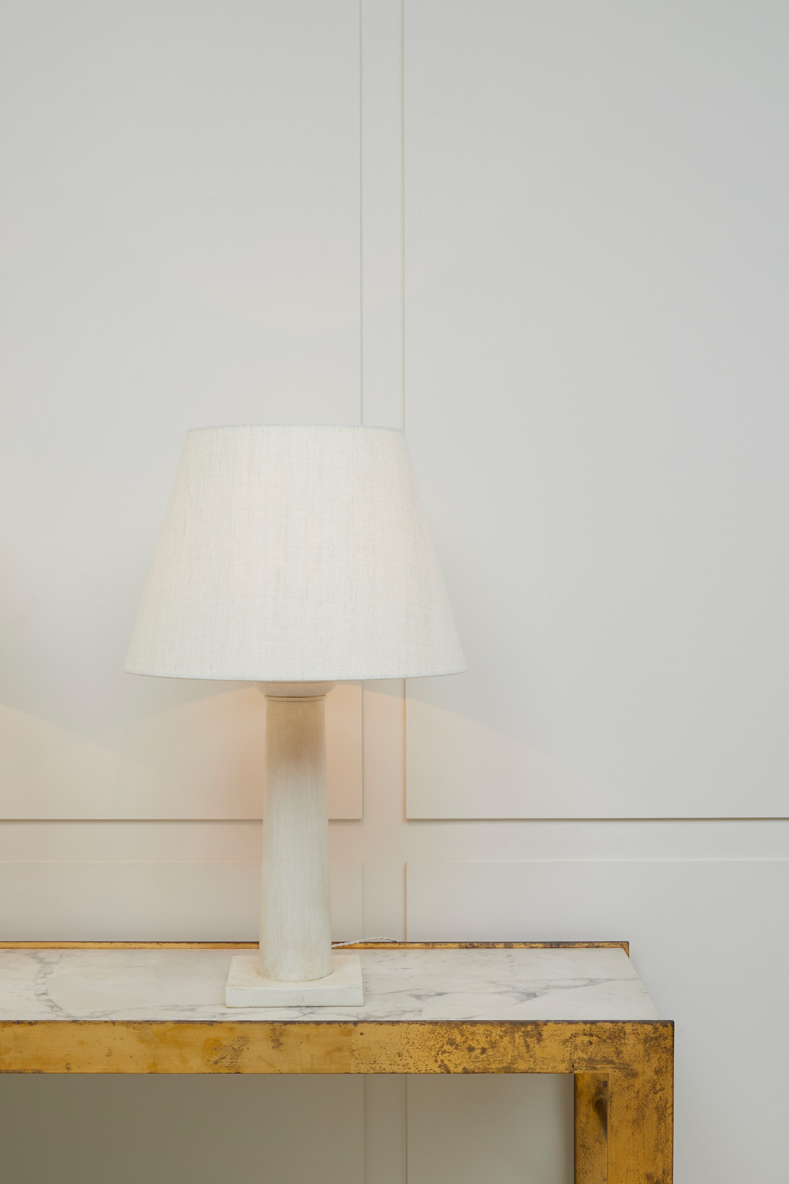 Jean-Michel Frank, pair of column-shaped lamps, vue 01