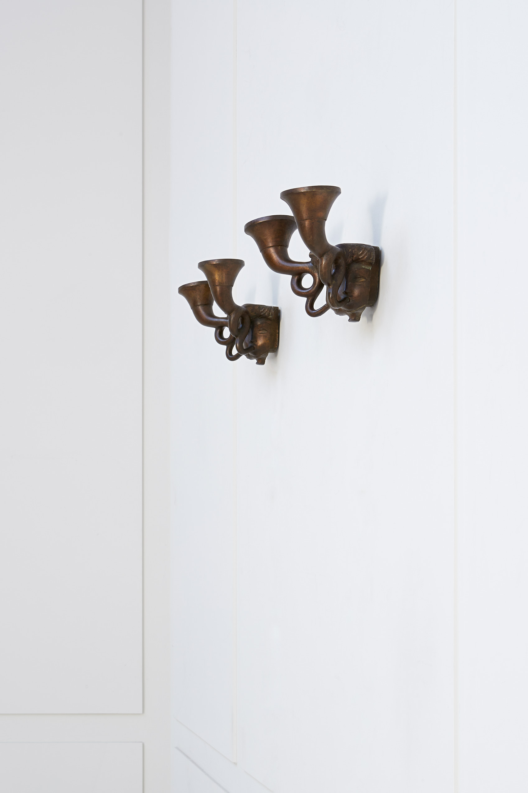 Vadim Androusov, pair of putti sconces, vue 01