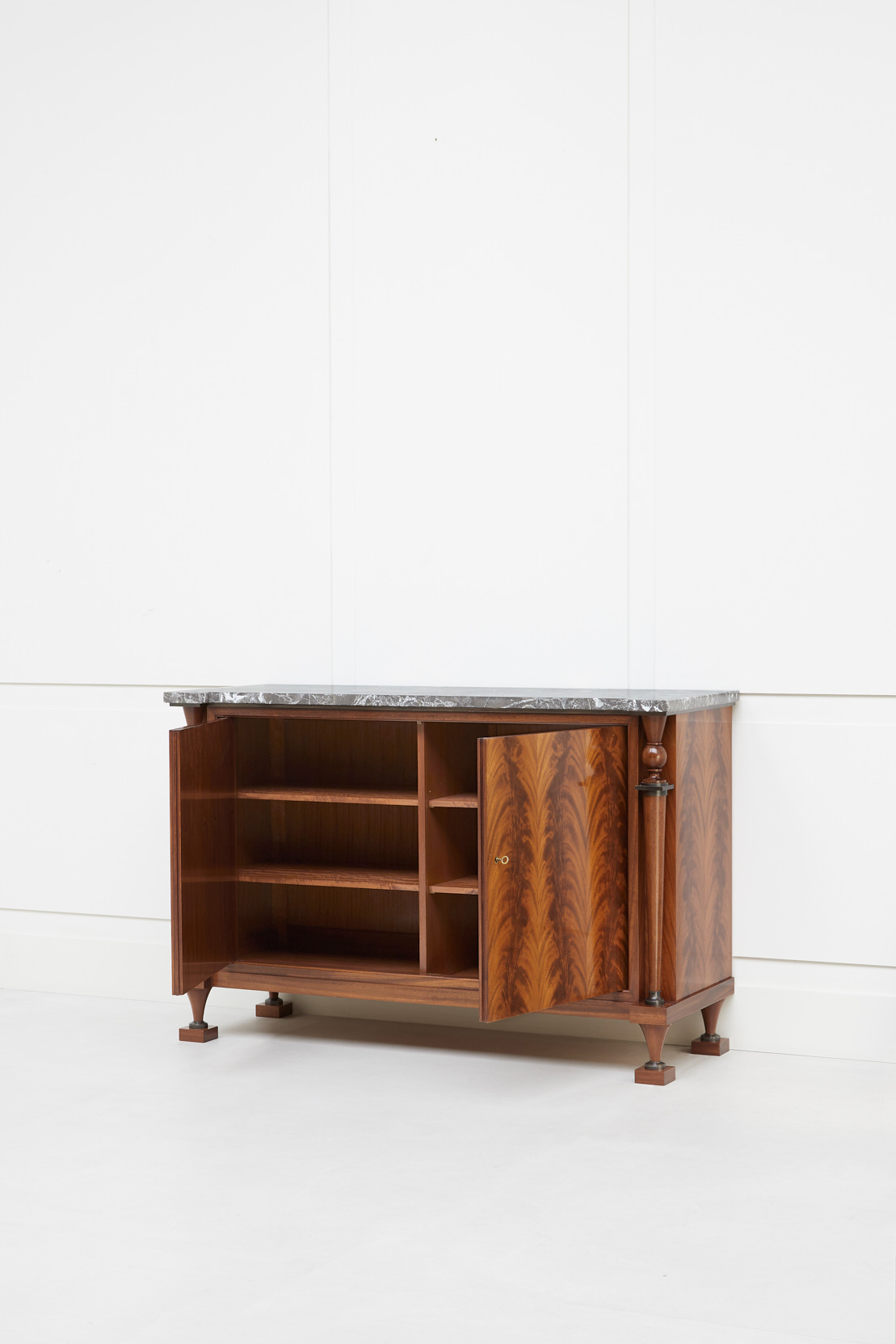 André Arbus, sideboard, vue 01