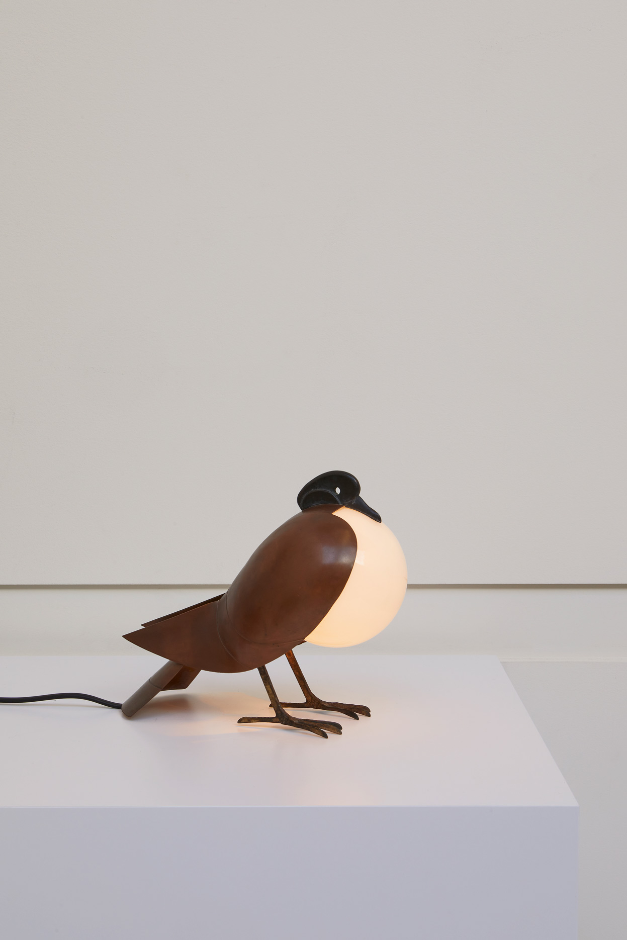 François-Xavier Lalanne, “Pigeon” lamp 312/900, vue 01