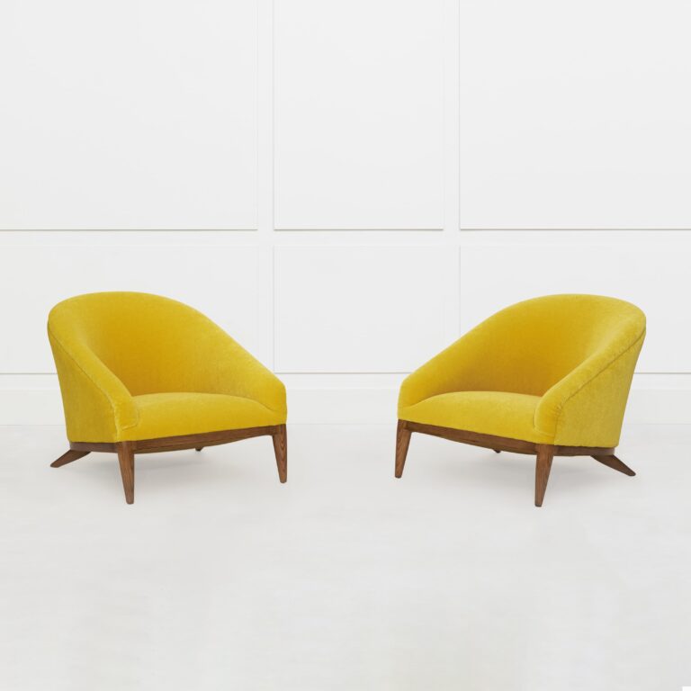 Jean Royère, pair of “Crapaud” armchairs