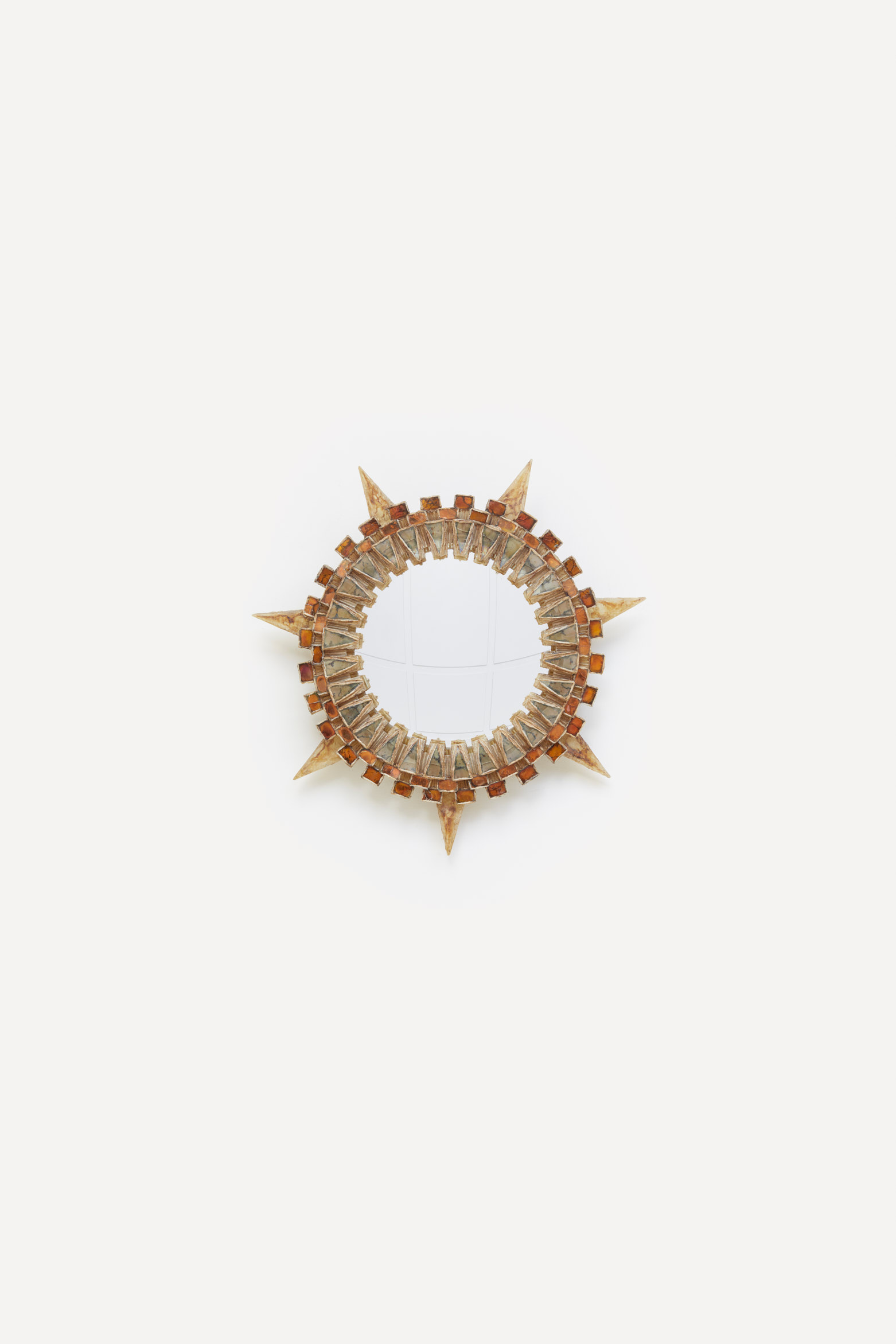 Line Vautrin, miroir « Tudor », vue 01