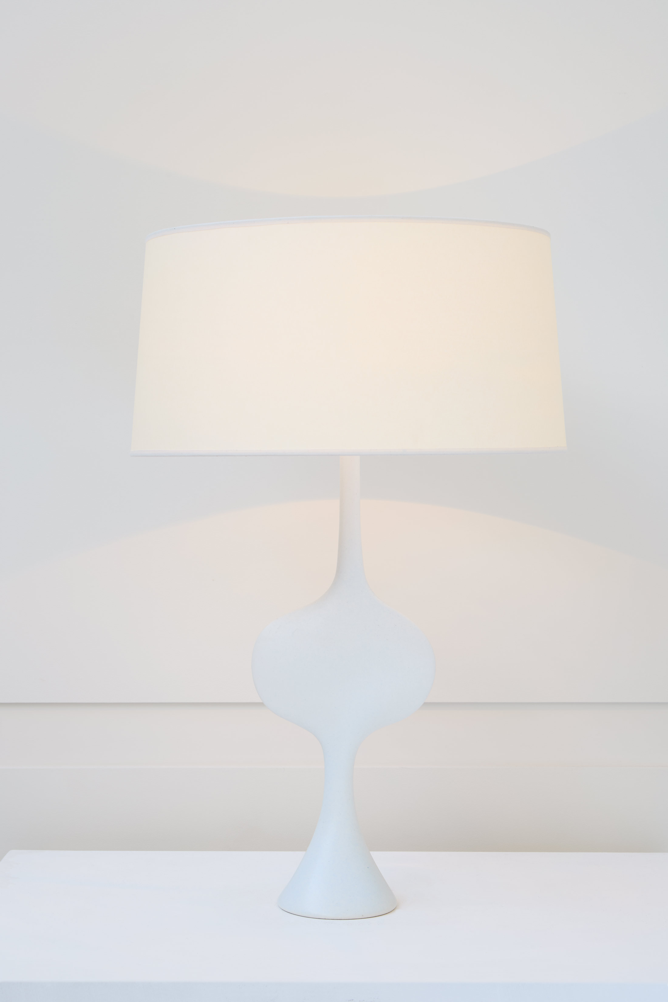 Denise Gatard, Lampe blanche, vue 01