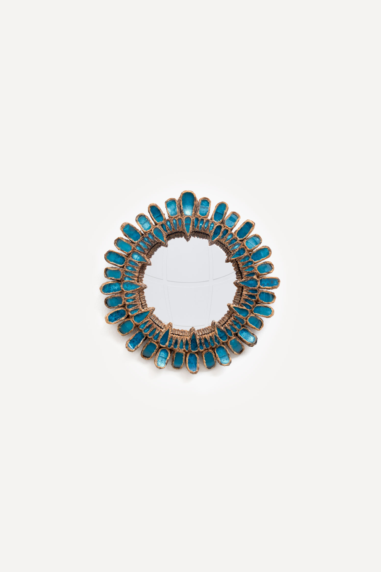 Line Vautrin, blue “Gribiche” mirror, vue 01
