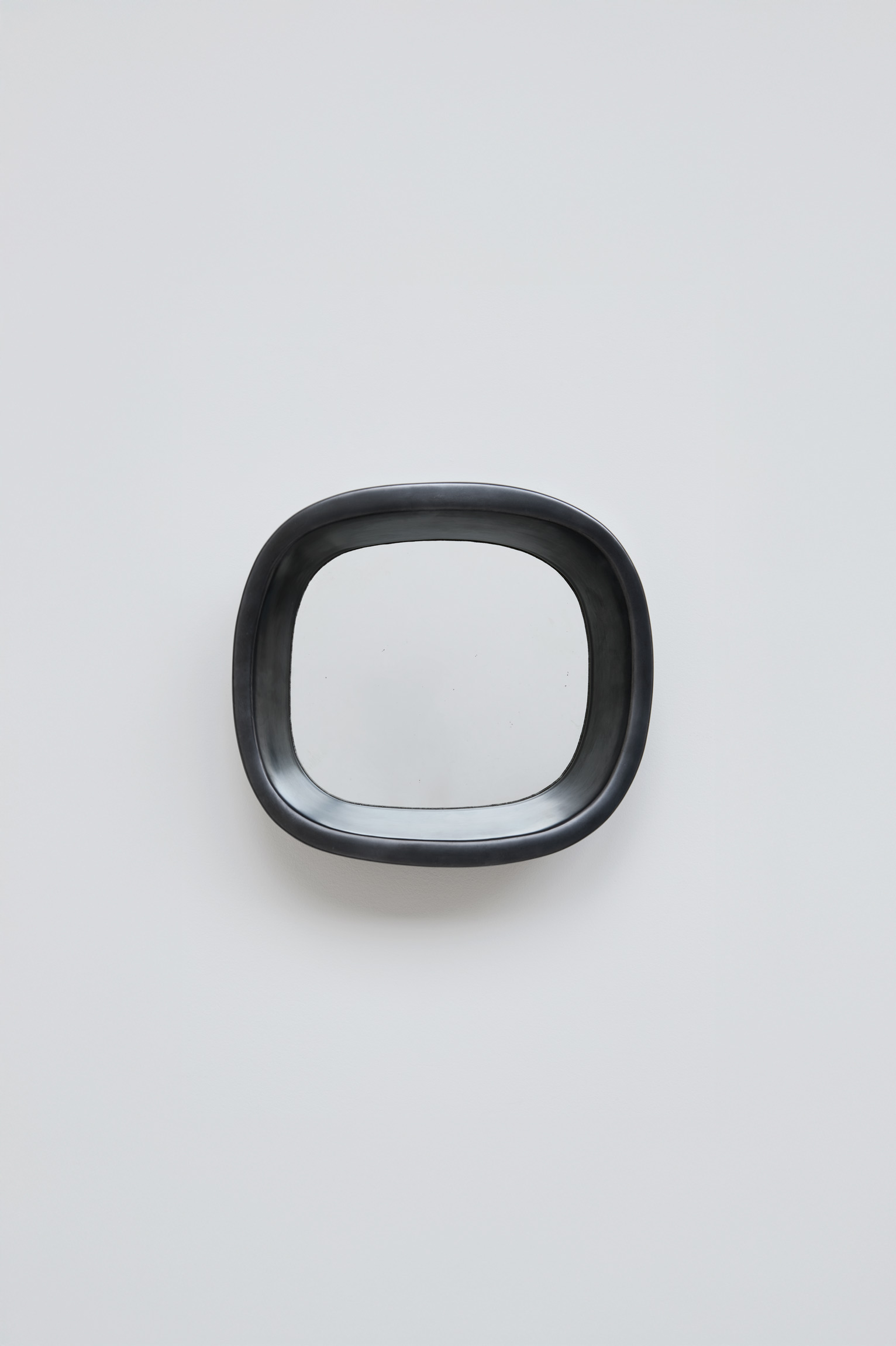 Georges Jouve, “Hublot” (porthole) mirror, vue 01