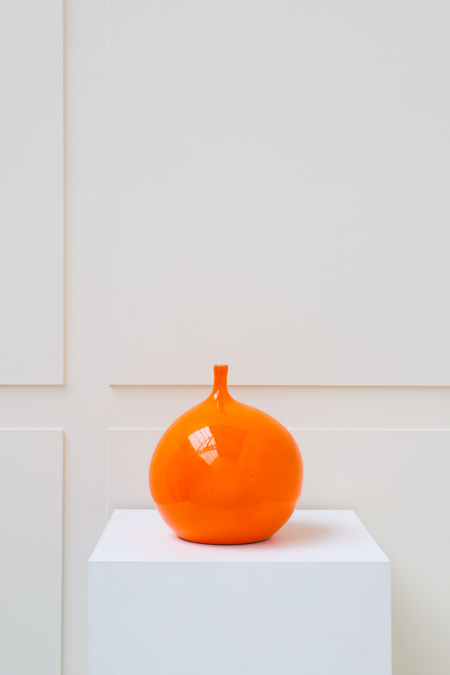 Georges Jouve, Vase « Pomme » orange, vue 01