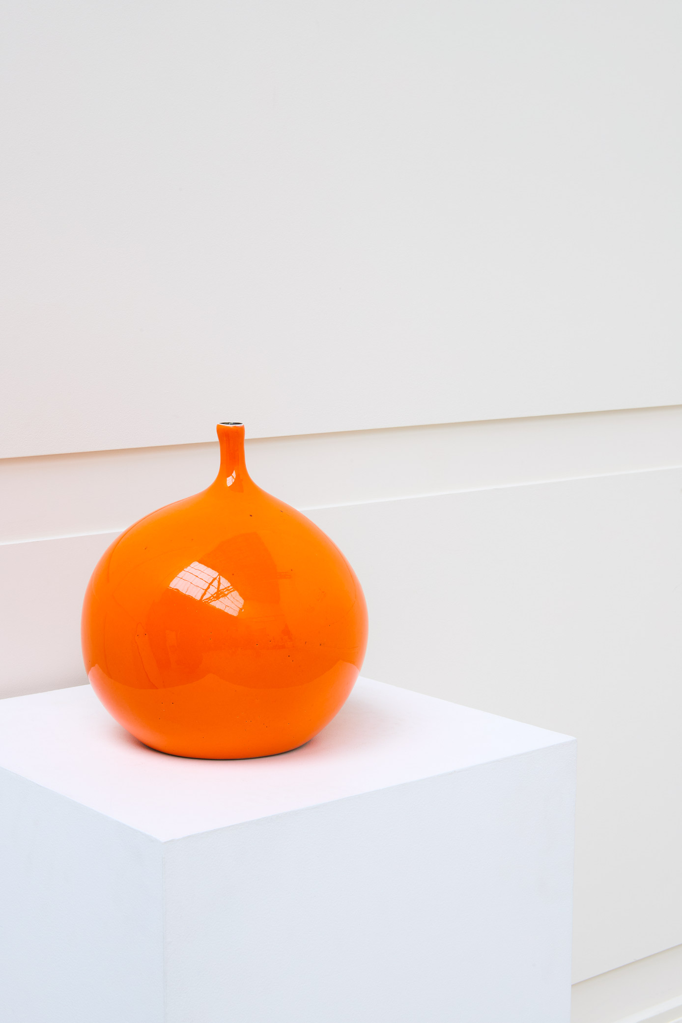 Georges Jouve, Vase « Pomme » orange, vue 01