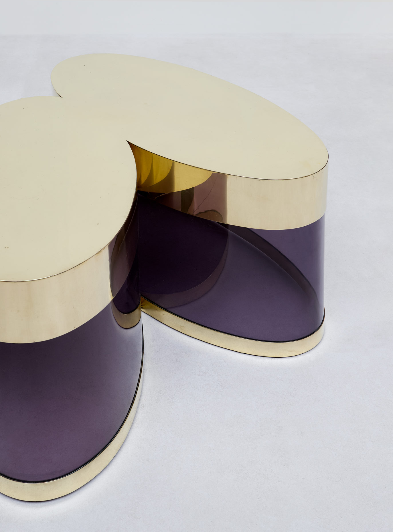 Guy de Rougemont, Table basse « Nuage », vue 01