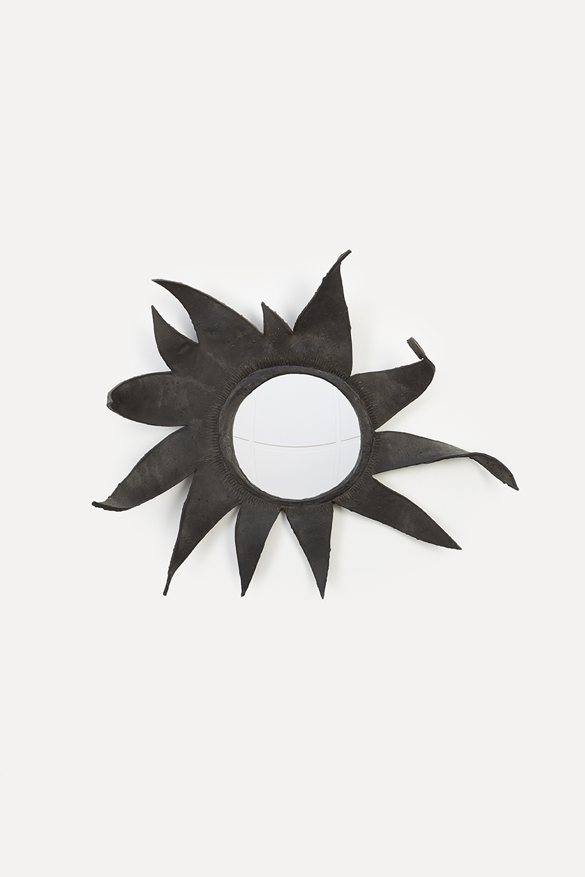 Line Vautrin, “Folie” mirror, vue 01
