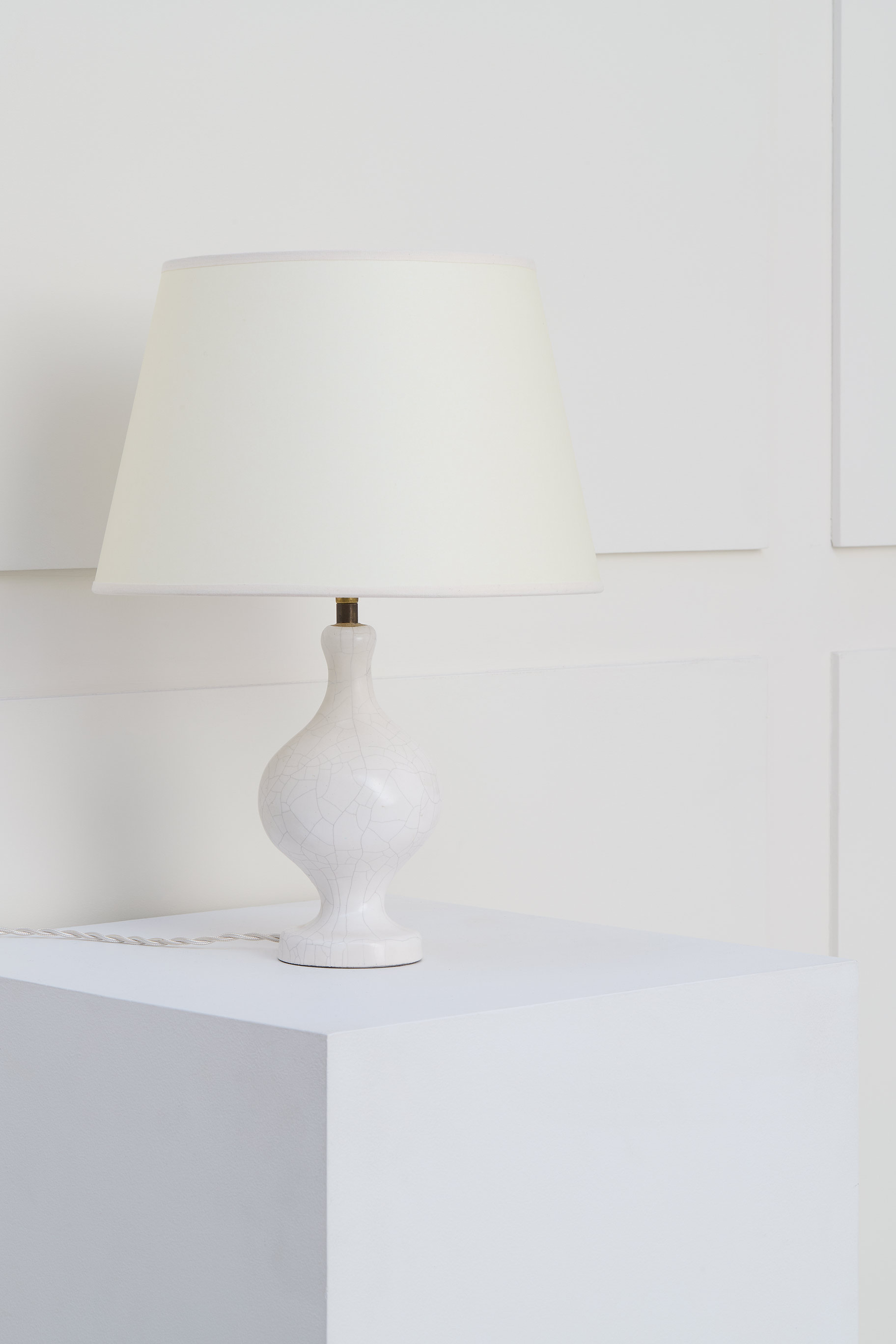 Georges Jouve, Lampe blanche, vue 01