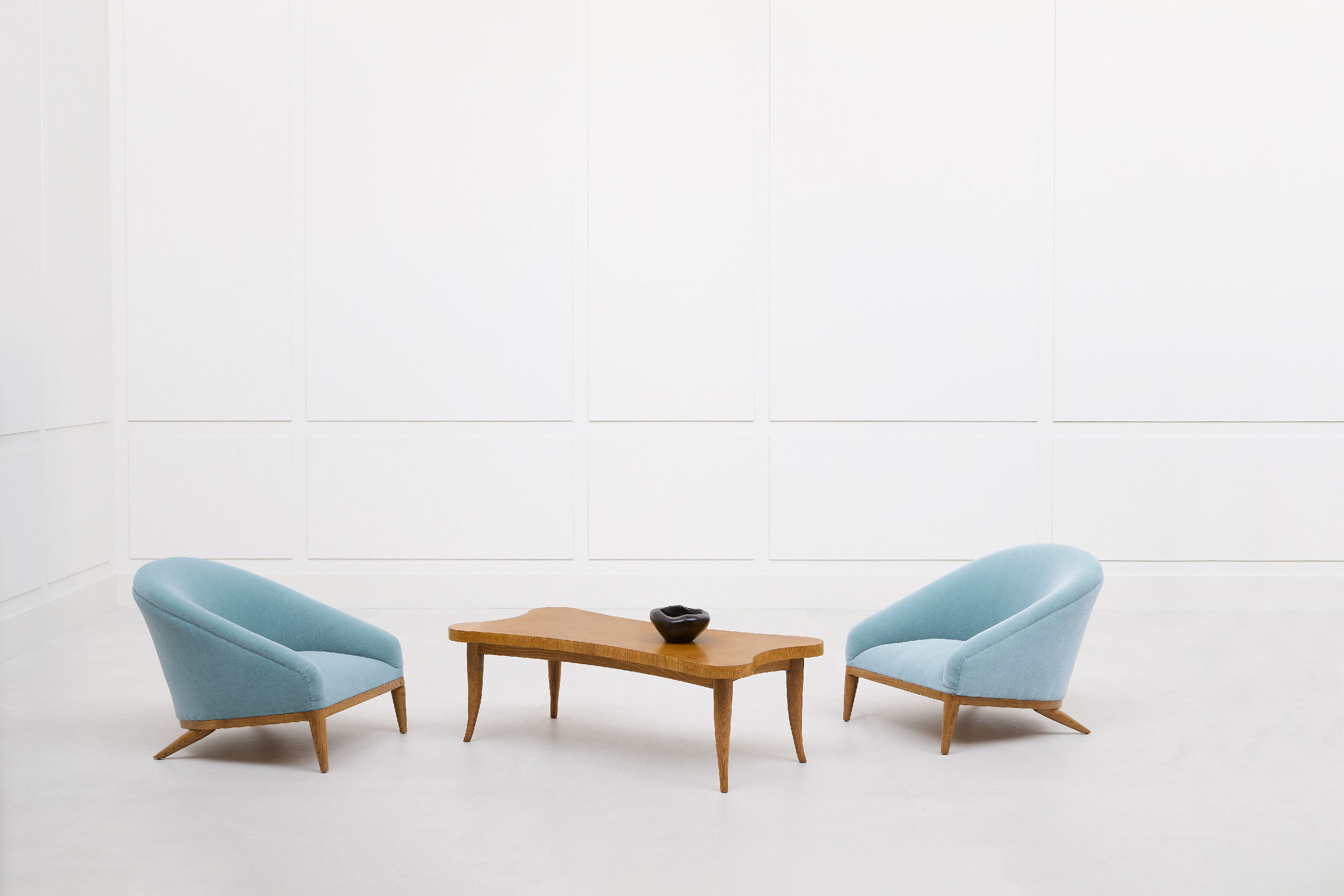 Jean Royère, Table basse « Trèfle », vue 01