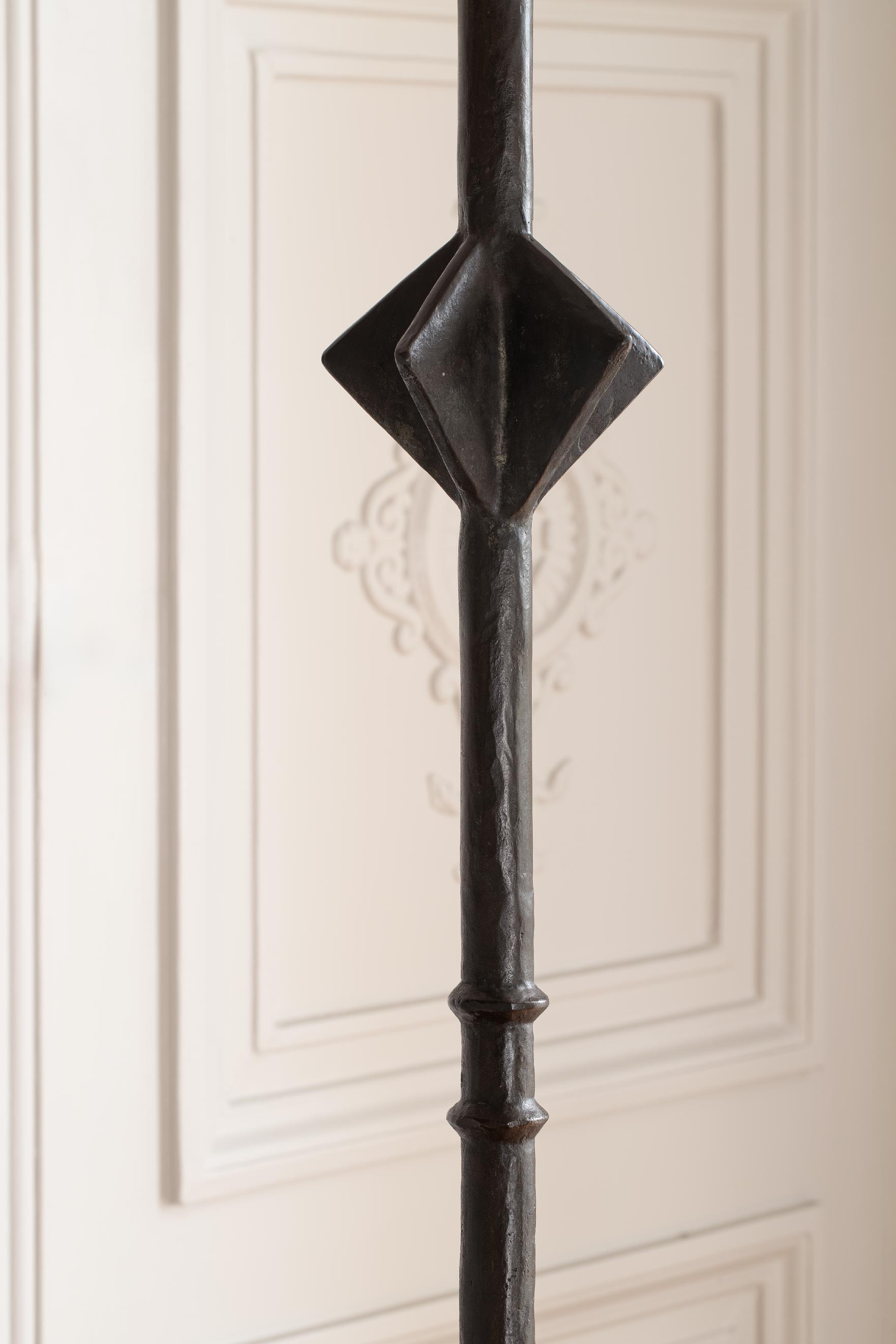 Alberto Giacometti, “Etoile” floor lamp, vue 01