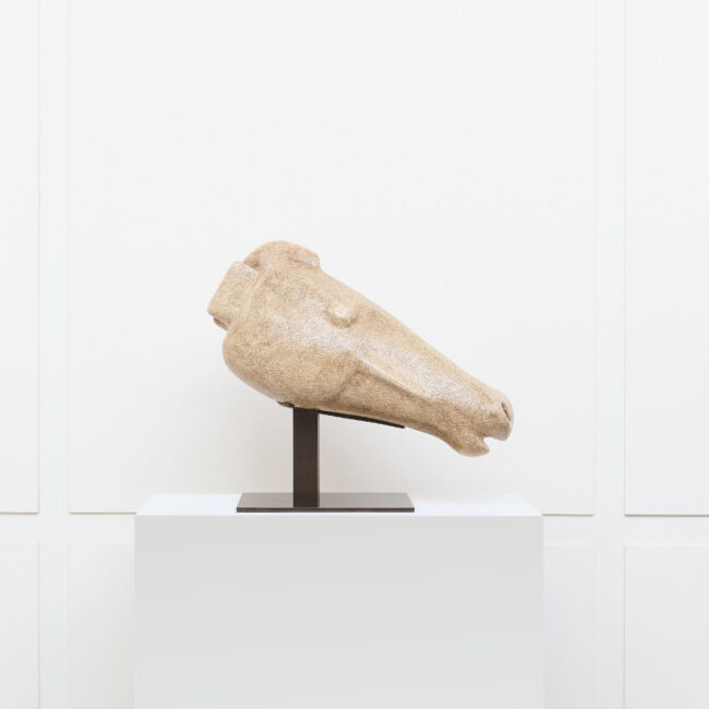 Michelle Hartmann known as Michell, Horse head sculpture