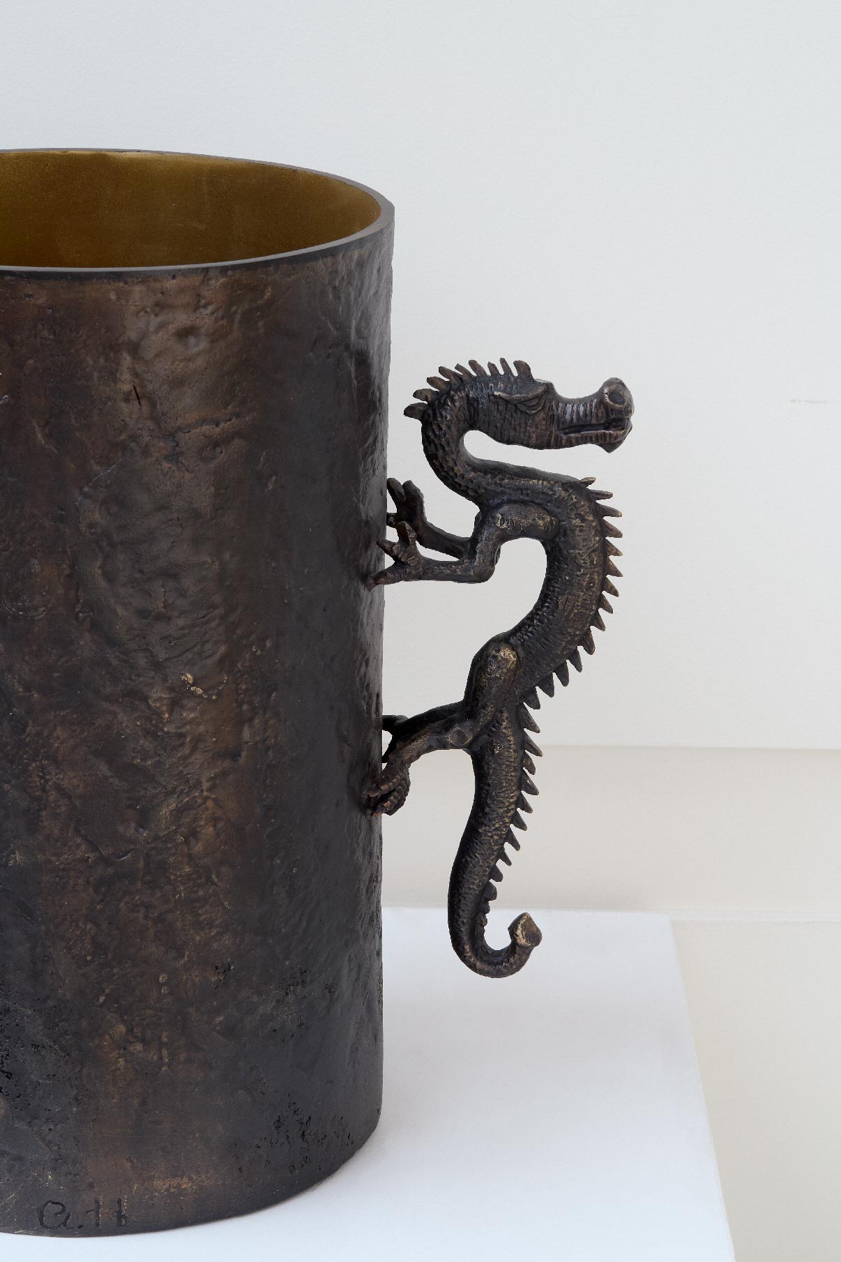 Aline Hazarian, “Round Drag” vase, vue 01