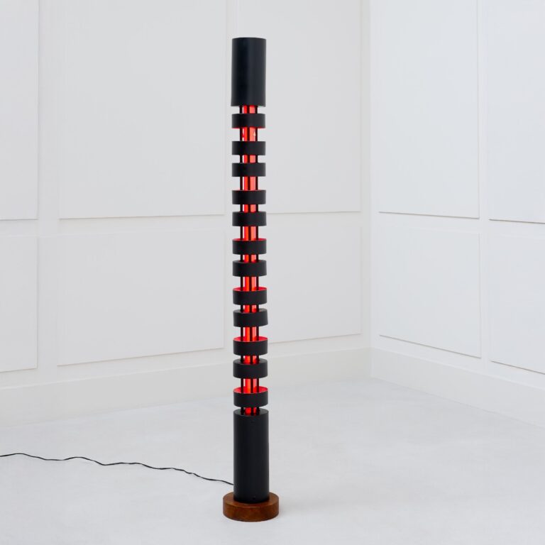 Serge Mouille, Lampadaire « Grand Totem »
