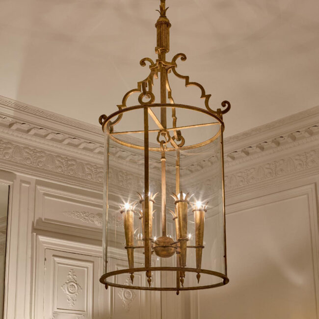 Gilbert Poillerat, Lantern
