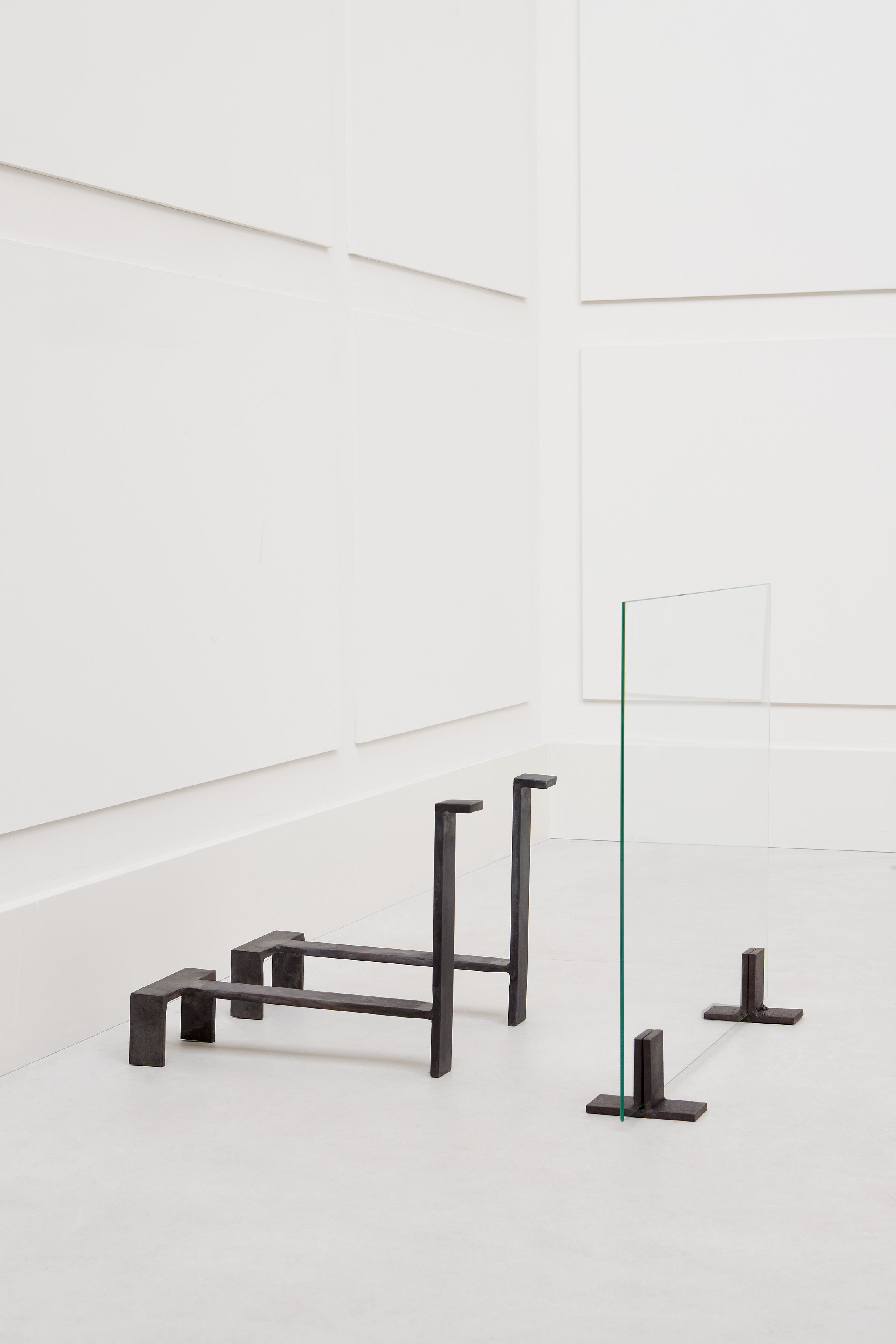 Jacques Quinet, Firewall and andirons, vue 01