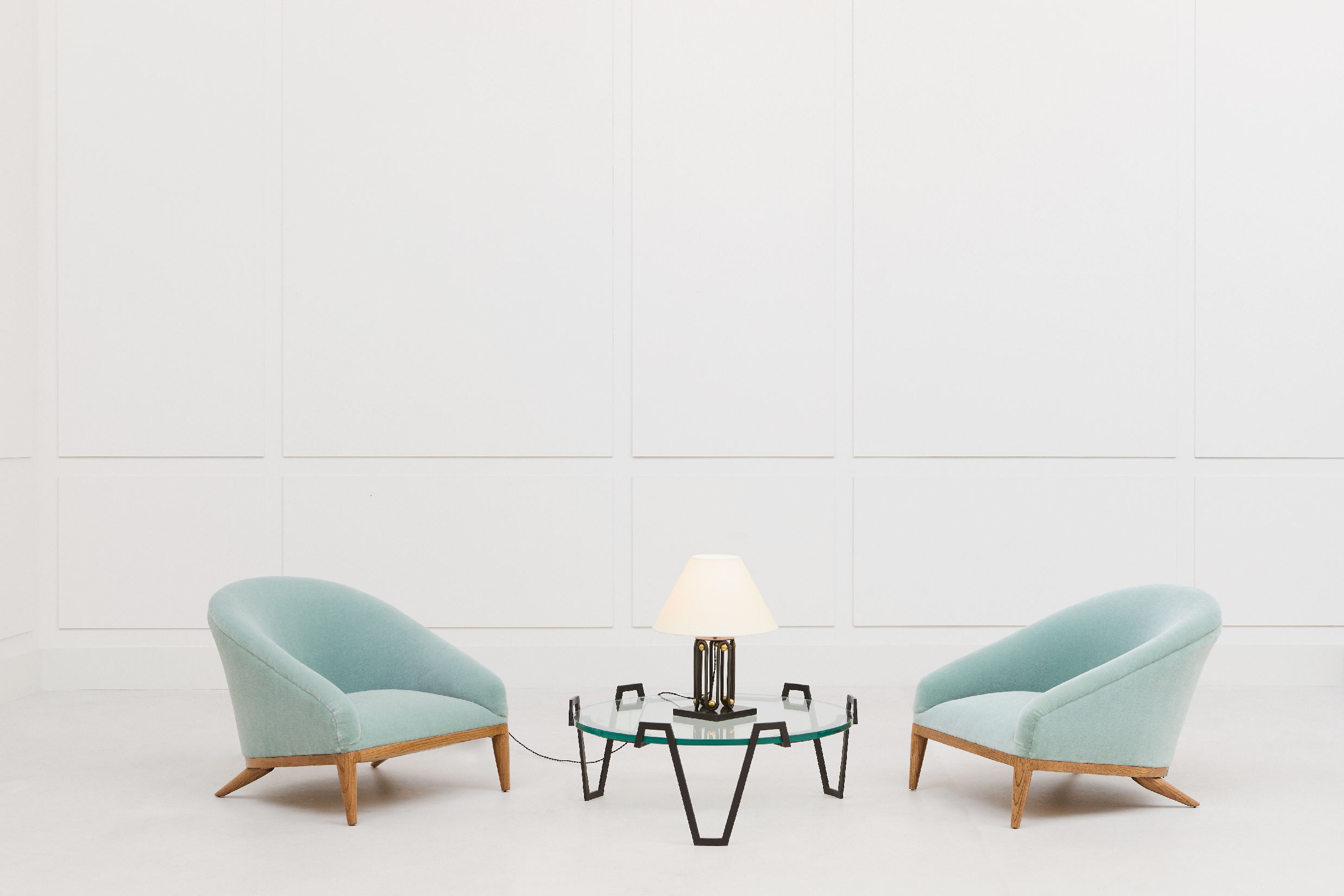 Jean Royère, “Ondulation” pair of lamps, vue 01