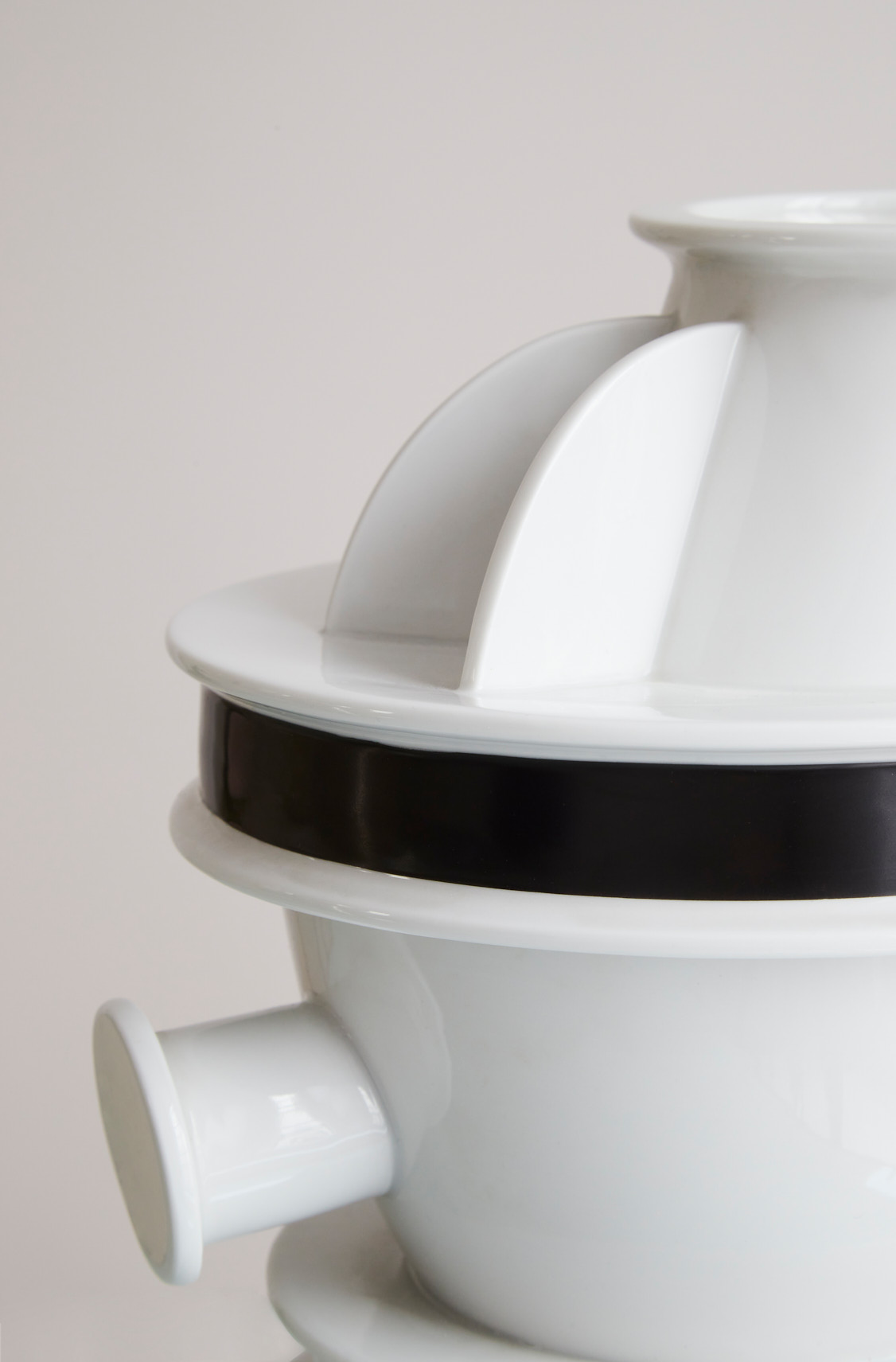 Ettore Sottsass, Vase « Euphrates », vue 01