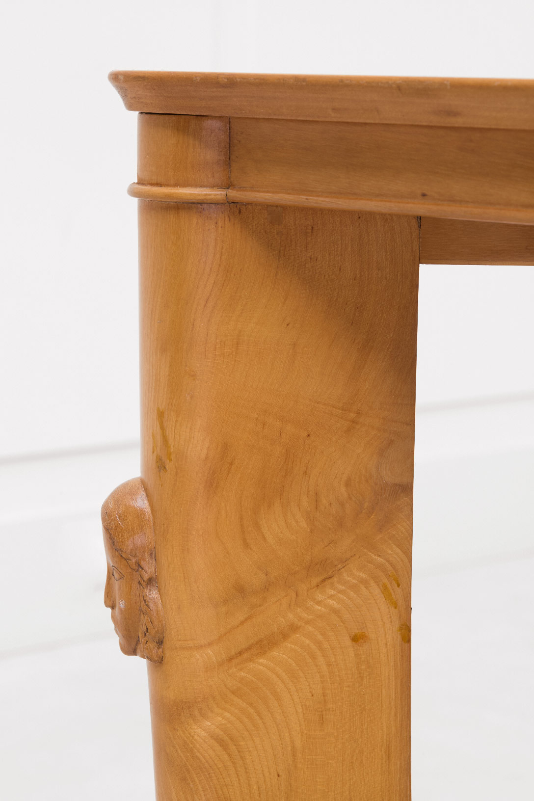 André Arbus & Vadim Androusov, Table, vue 01