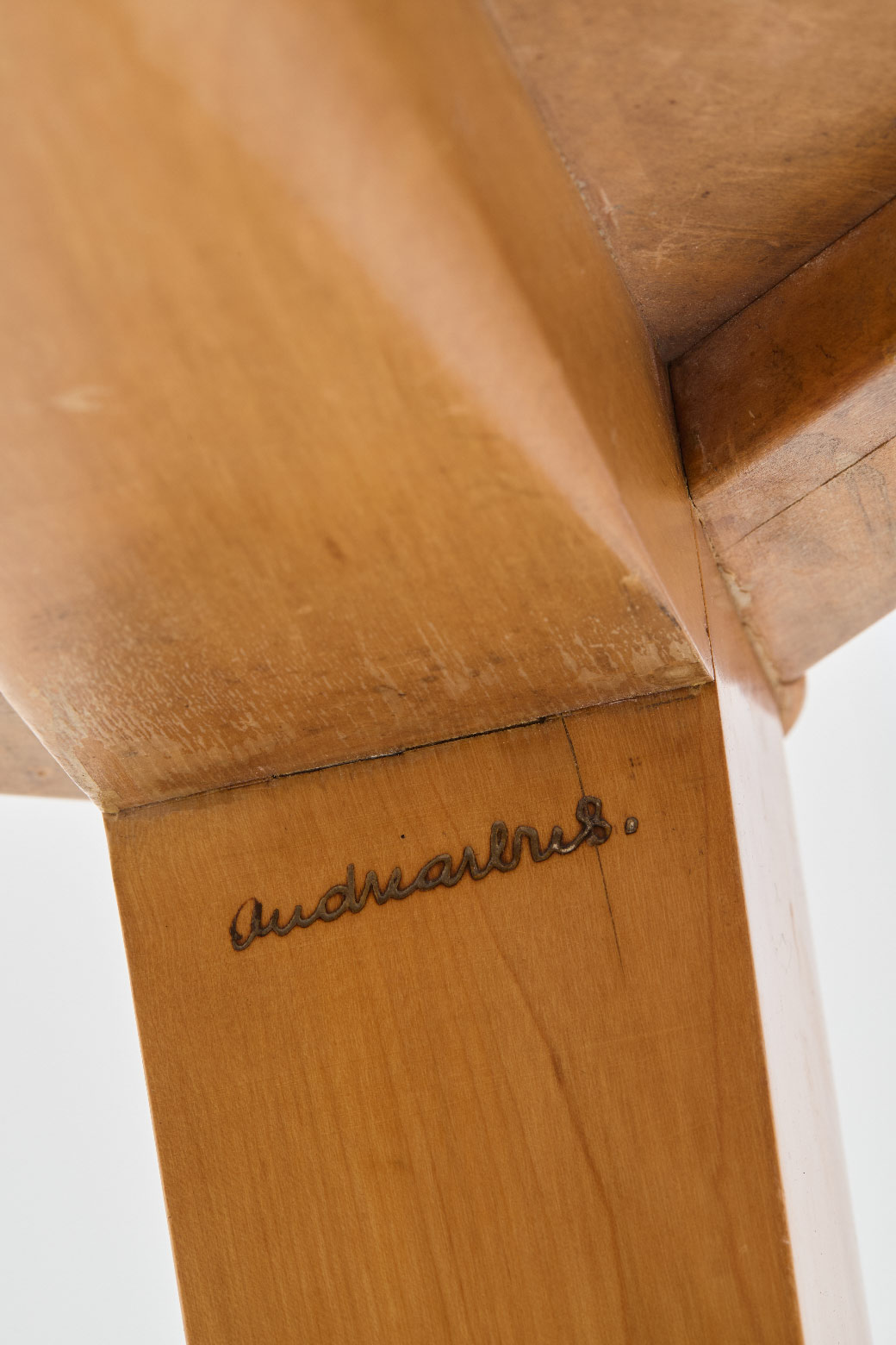 André Arbus & Vadim Androusov, Table, vue 01