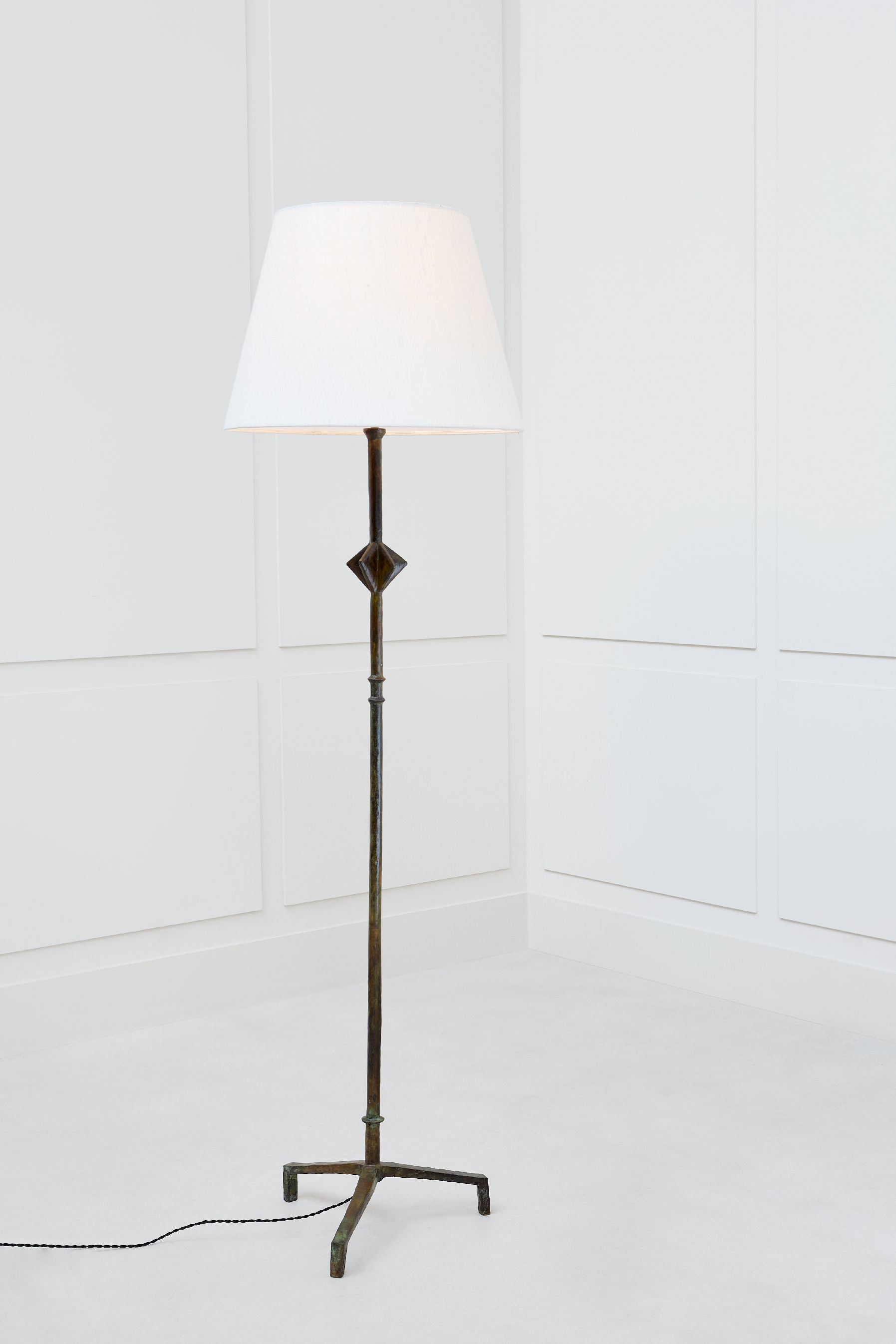 Alberto Giacometti, Lampadaire « Etoile », vue 01