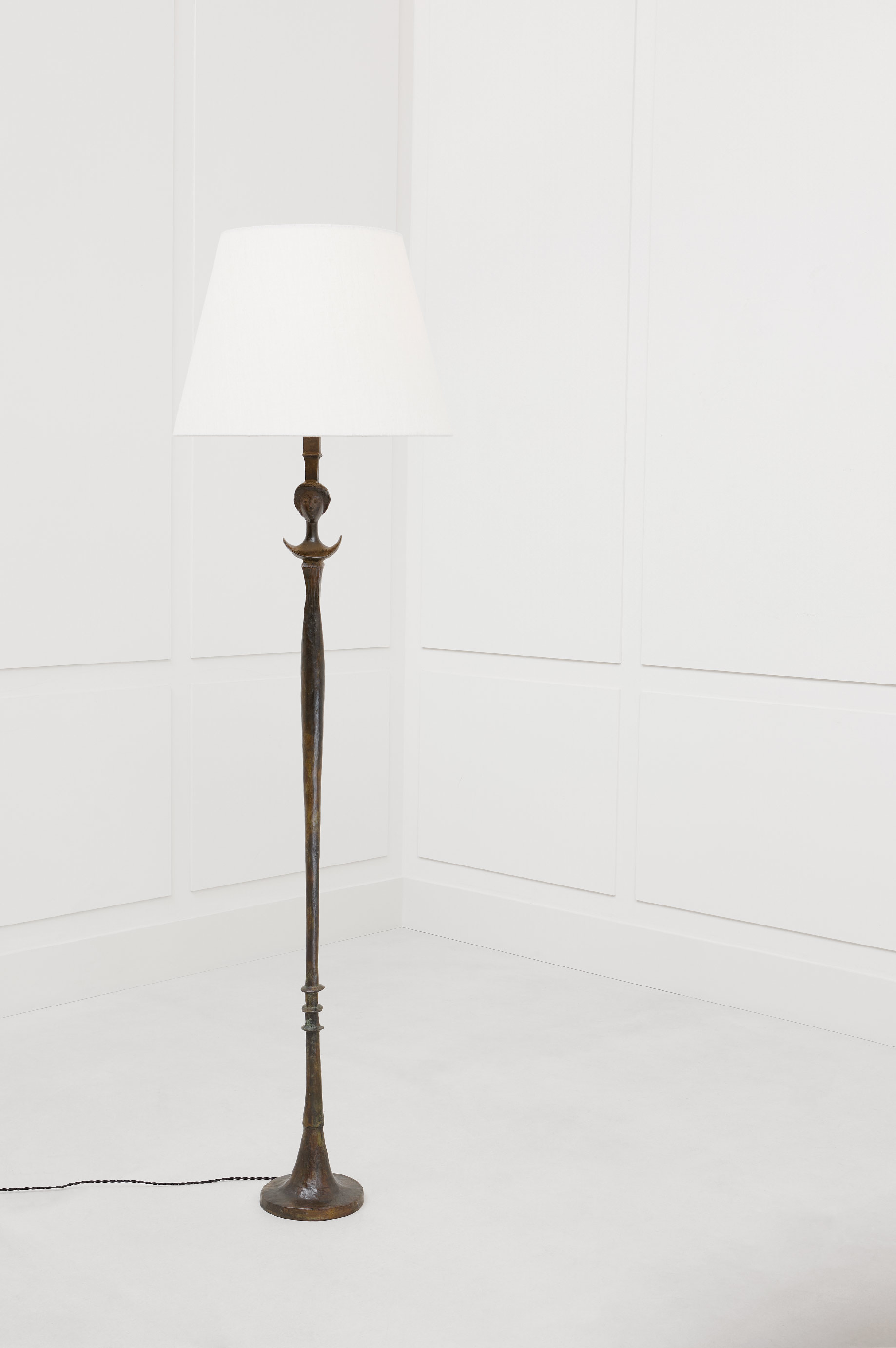 Alberto Giacometti, Lampadaire « Figure », vue 01