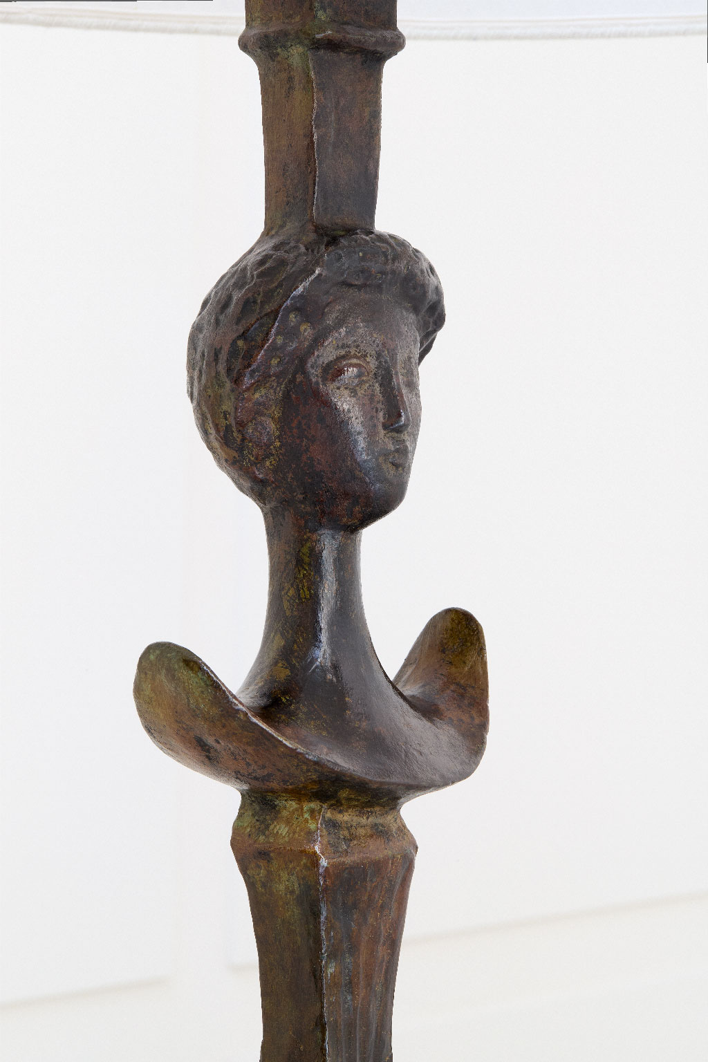 Alberto Giacometti, Lampadaire « Figure », vue 01