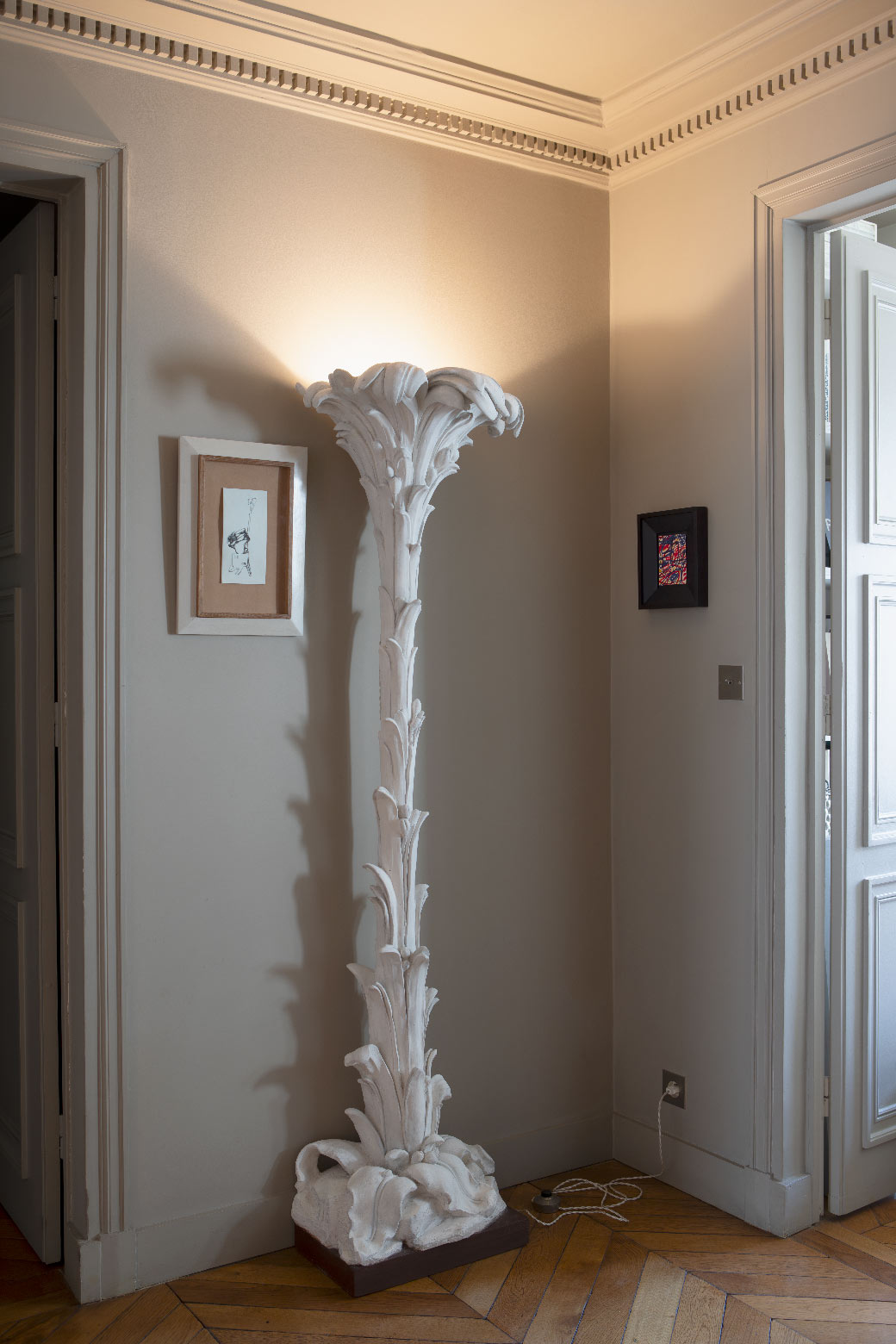 Serge Roche, Lampadaire mural « Palmier », vue 01